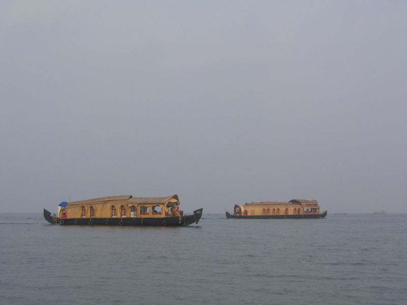 Weitere Hausboote auf dem Vembanad See